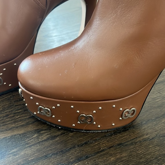 Women’s authentic Gucci boots fall2023 only worn a few times size 38 no box - Picture 2 of 16